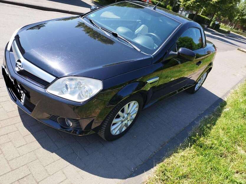 Opel Tigra 117.000 km 2.499 € Leverkusen 51381