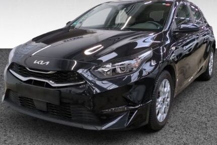 Kia ceed / Ceed 23.988 km 22.280 &euro; Bonn 53119