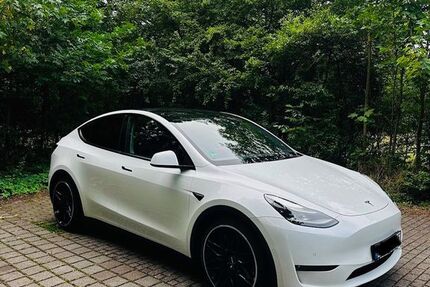 Tesla Model Y 66.200 km 36.999 &euro; Leipzig 04179