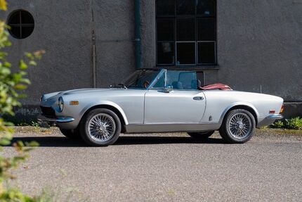 Fiat 124 Spider 135.000 km 19.000 &euro; Mering 86415
