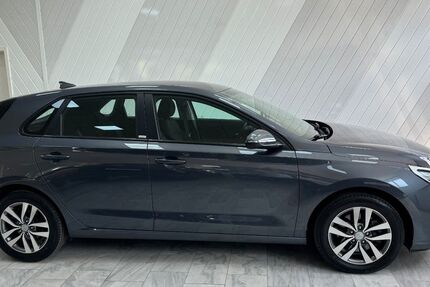 Hyundai i30 42.779 km 13.990 &euro; Liebenburg 38704