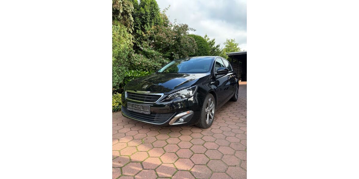 Peugeot 308 74.341 km 5.990 &euro; Minden 32429