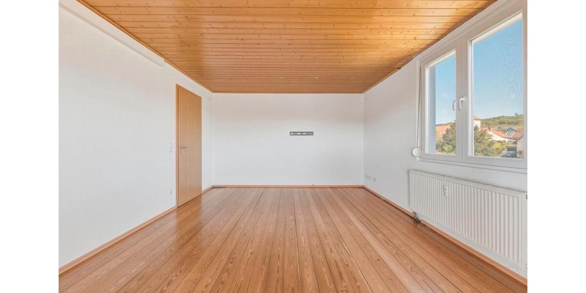 Etagenwohnung Weilheim an der Teck - 3 Zimmer, 101 m&sup2;, 370.000&euro; | Angebot:27274937