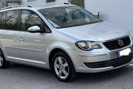 VW Touran 219.000 km 5.650 &euro; dorfen 84405