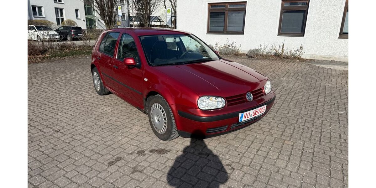 VW Golf 259.000 km 649 &euro; Rosenheim 83026