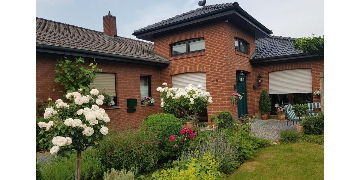 Bungalow Lohne (Oldenburg) - 11 Zimmer, 177 m&sup2;, 529.000&euro; | Angebot:26870841
