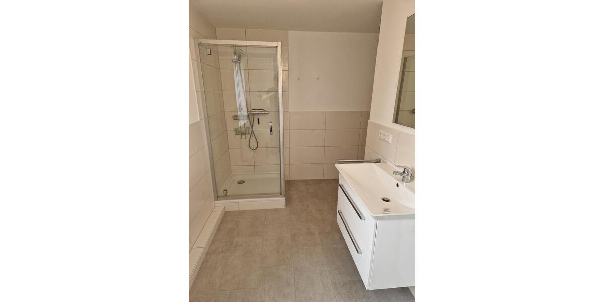 Etagenwohnung Jork - 3 Zimmer, 90 m&sup2;, 990&euro; | Angebot:25343266