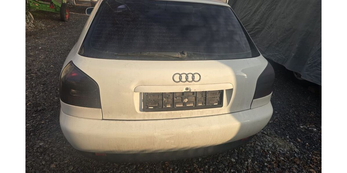 Audi A3 178.000 km 649 &euro; Eschwege 37269