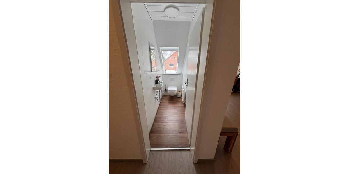 Dachgeschoßwohnung Visselhövede - 5 Zimmer, 155 m&sup2;, 1.000&euro; | Angebot:25434035