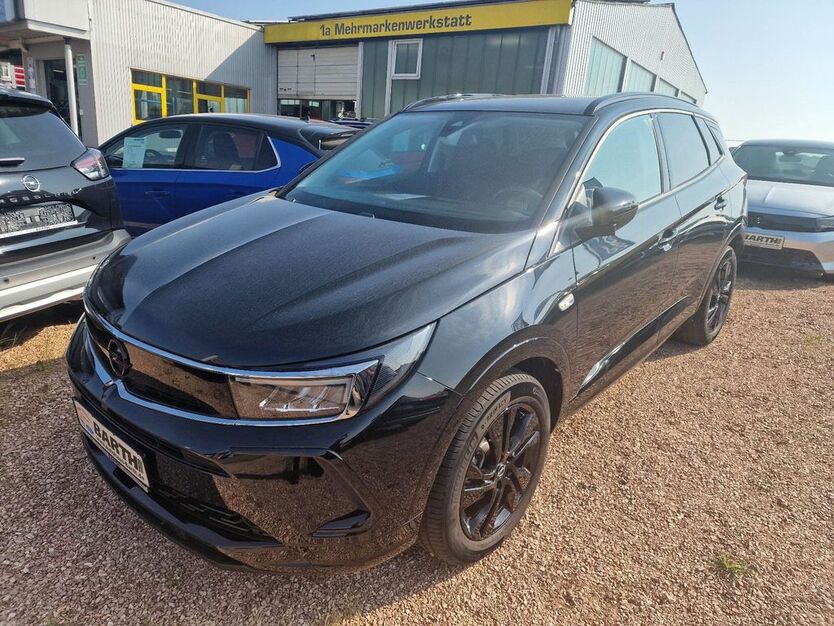 Opel Grandland (X) 11.535 km 24.990 € Weiskirchen 66709