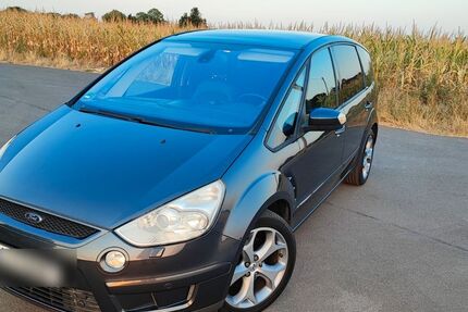 Ford S-Max 199.950 km 8.000 &euro; Niederkassel 53859