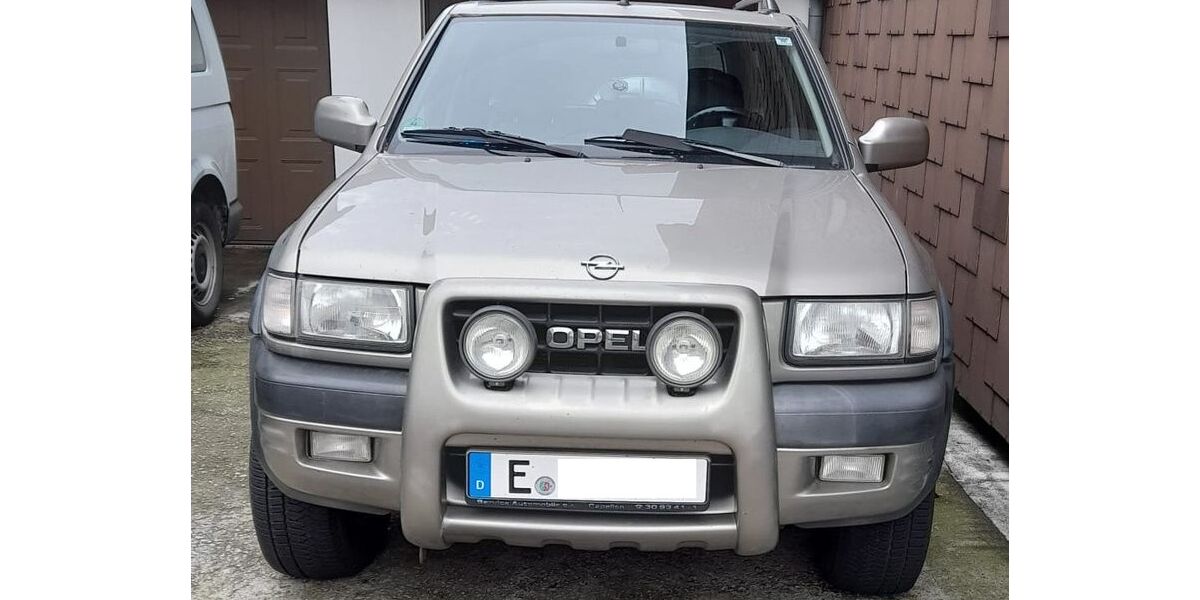 Opel Frontera 135.500 km 6.666 &euro; Essen 45357