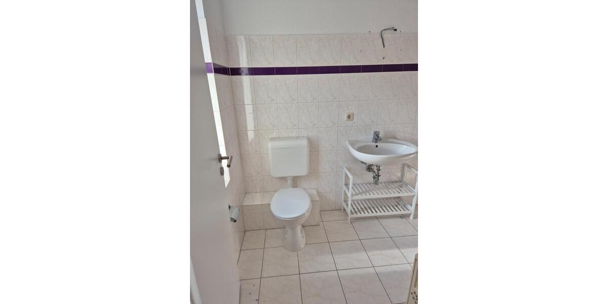 Etagenwohnung Laage - 2 Zimmer, 42 m&sup2;, 487&euro; | Angebot:26677172