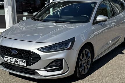 Ford Focus 27.714 km 18.921 &euro; Trossingen 78647