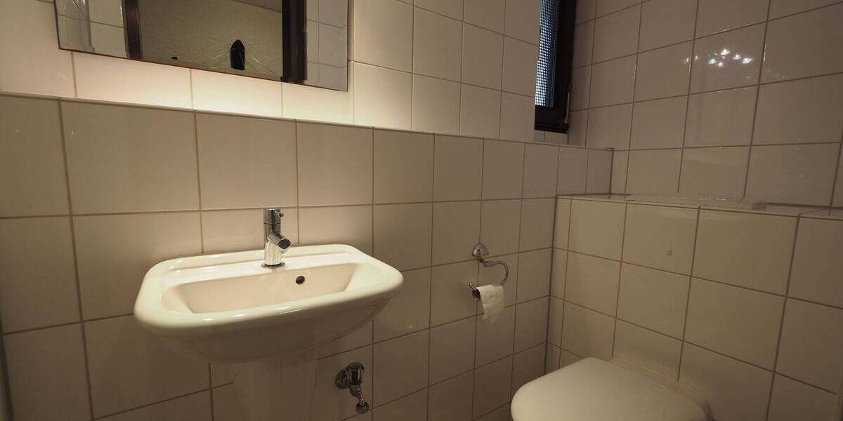 Einfamilienhaus Ammerbuch Entringen - 7 Zimmer, 236 m&sup2;, 930.000&euro; | Angebot:24545059