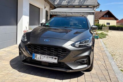 Ford Focus 92.500 km 13.499 &euro; Thumhausen 93152
