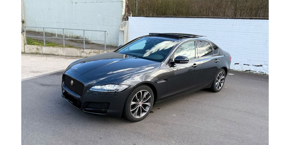 Jaguar XF 129.900 km 14.990 &euro; Schwelm 58332