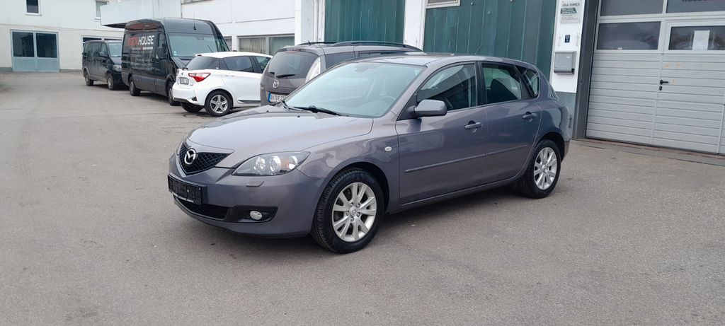 Mazda 3 75.500 km 4.300 &euro; Ansbach 91522