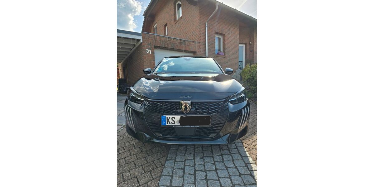 Peugeot 208 11.000 km 25.600 &euro; Nieste 34329
