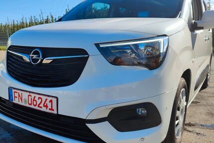 Opel Combo 219.000 km 7.490 &euro; Tettnang 88069