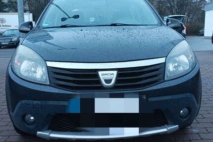 Dacia Sandero 197.000 km 2.000 &euro; Ulm 89081