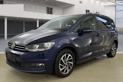 VW Touran 108.800 km 15.990 &euro; Schortens 26419
