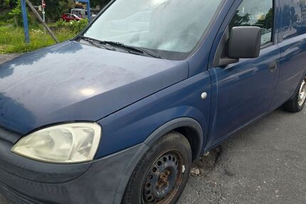 Opel Combo 240.000 km 1.950 &euro; Hildburghausen 98646