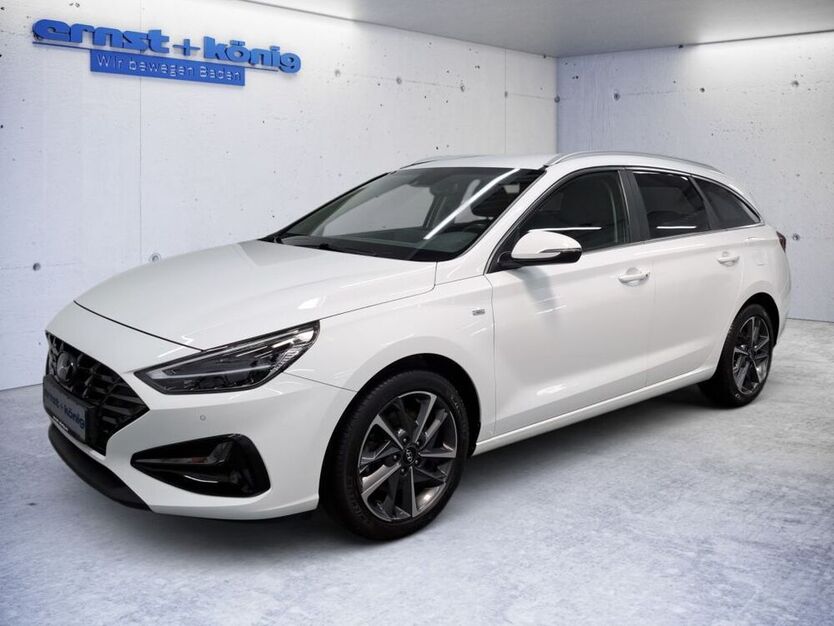 i30