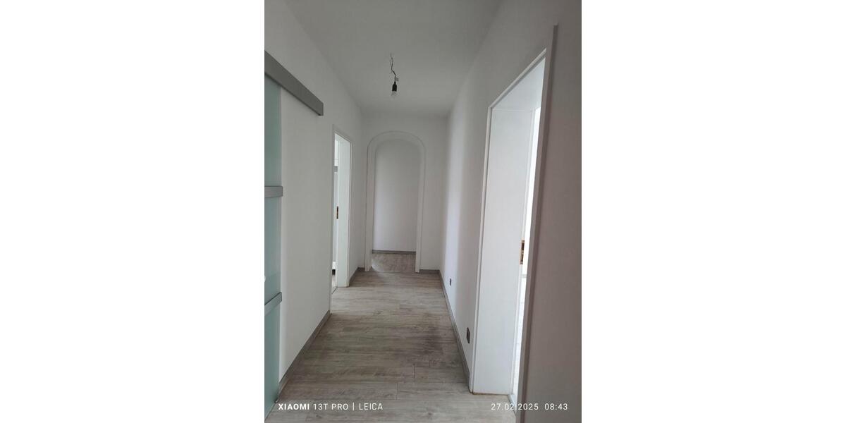 Dachgeschoßwohnung Schwalmstadt - 4 Zimmer, 95 m&sup2;, 880&euro; | Angebot:26339678