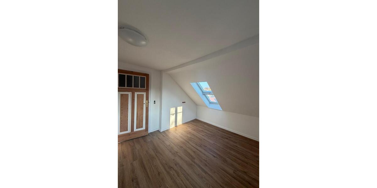 Dachgeschoßwohnung Neuenhagen bei Berlin - 1 Zimmer, 41 m&sup2;, 550&euro; | Angebot:26021537