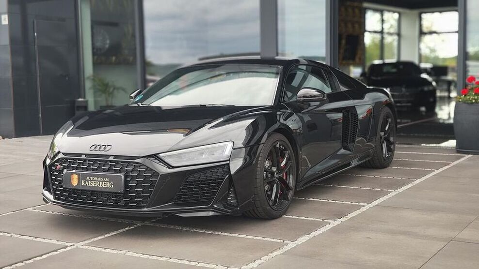 R8