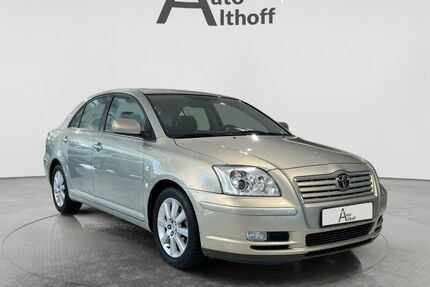 Toyota Avensis 74.003 km 5.000 &euro; Stuttgart 70195