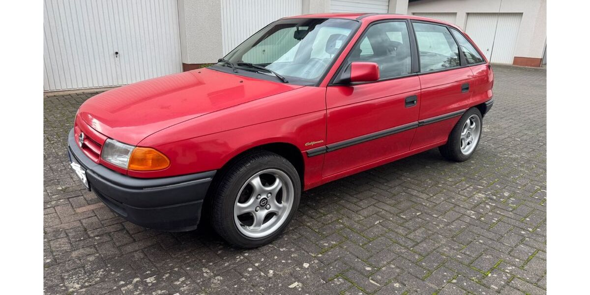 Opel Astra 112.500 km 3.350 &euro; Volkmarsen 34471