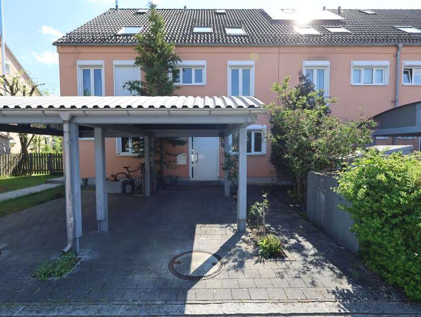 Haus zum Kaufen in München 950.000 € 125 m²