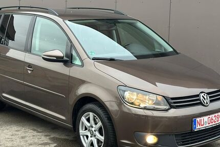 VW Touran 222.000 km 5.600 &euro; Neu-Ulm 89231