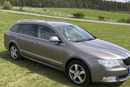 Skoda Superb 378.387 km 3.380 &euro; Elleben 99334