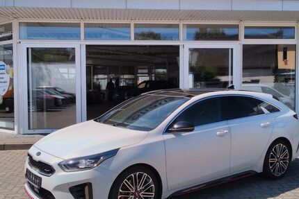 Kia pro ceed / ProCeed 92.283 km 20.990 &euro; Ückeritz 17459