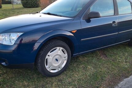 Ford Mondeo 180.000 km 1.899 &euro; Melle 49328