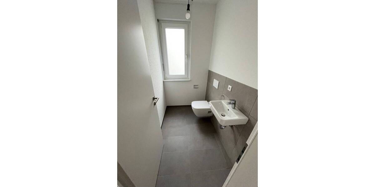 Etagenwohnung Denkendorf - 4 Zimmer, 99 m&sup2;, 1.650&euro; | Angebot:26863048