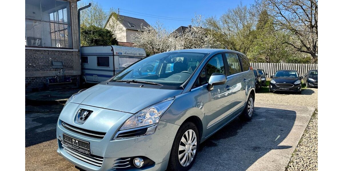 Peugeot 5008 95.900 km 7.800 &euro; Völklingen 66333