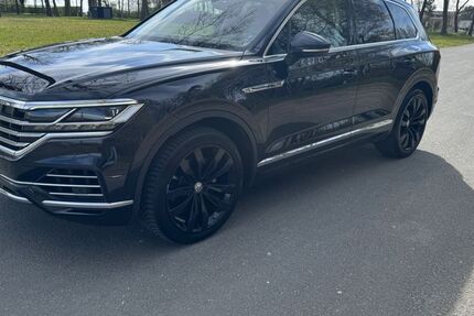VW Touareg 93.100 km 38.000 &euro; Vechta 49377