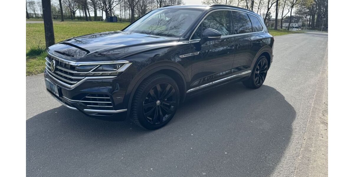 VW Touareg 93.100 km 39.000 &euro; Vechta 49377
