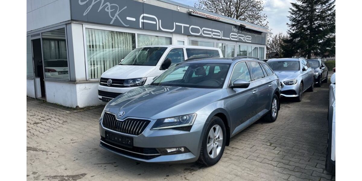 Skoda Superb 52.000 km 18.990 € Ulm-Jungingen 89081
