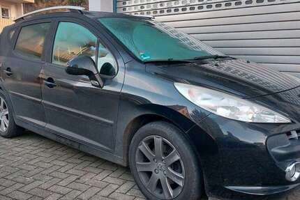 Peugeot 207 178.000 km 1.499 &euro; Obersulm-Affaltrach 74182