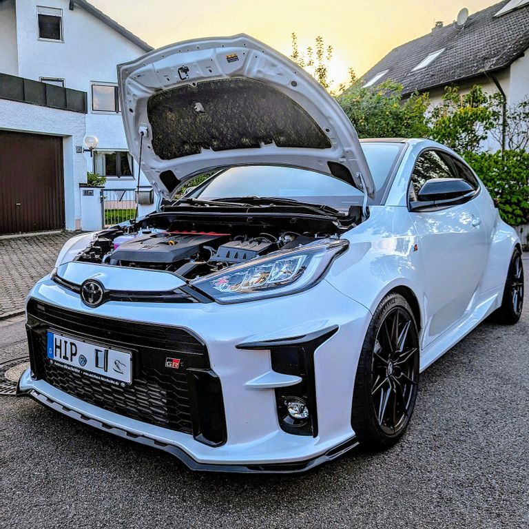 Yaris