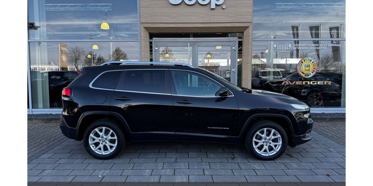 Jeep Cherokee 155.100 km 10.999 &euro; Aschaffenburg 63741