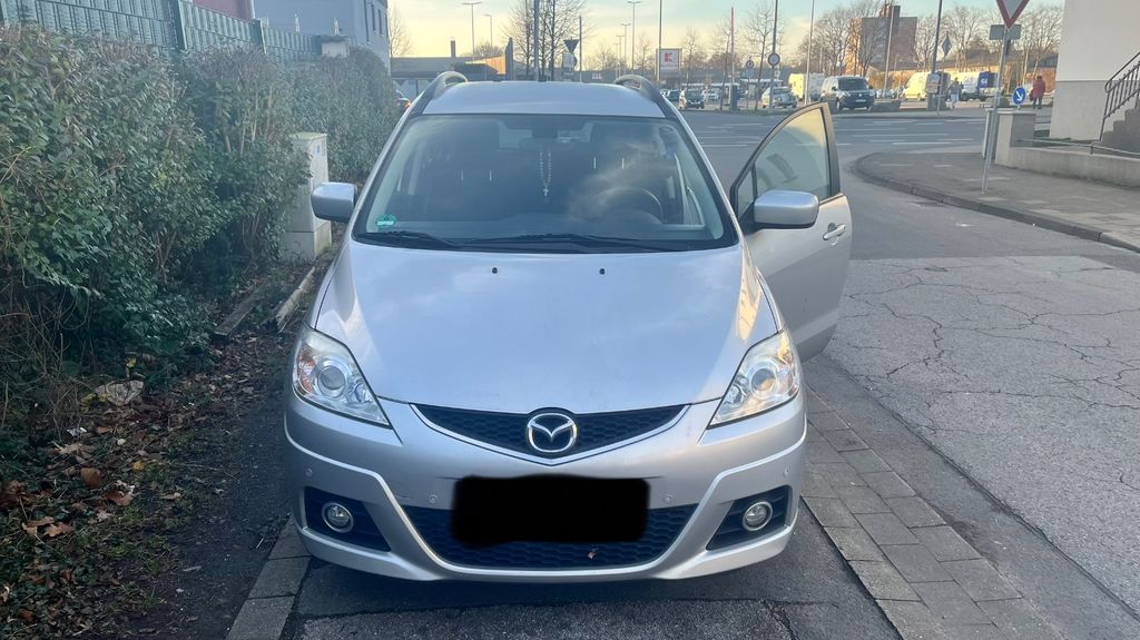 Mazda 5 101.000 km 6.300 &euro; Hamm 59065