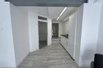 Modernes Studio mit ArbeitsZimmer und Garten
