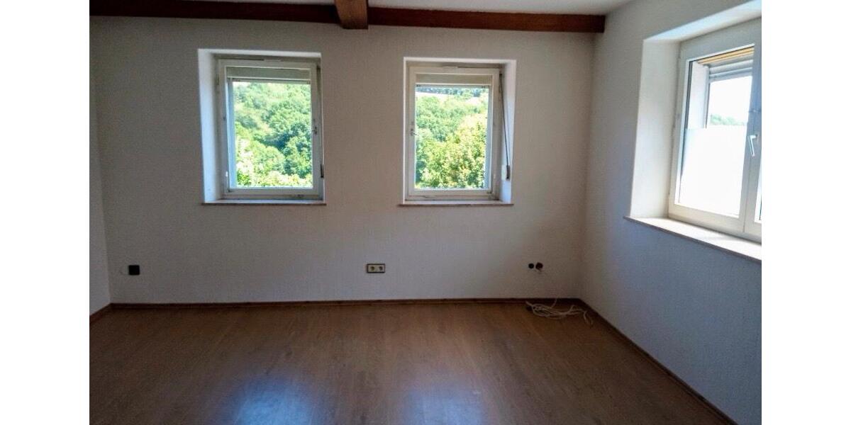 Hochparterre Burkardroth - 3.5 Zimmer, 70 m&sup2;, 495&euro; | Angebot:26021063