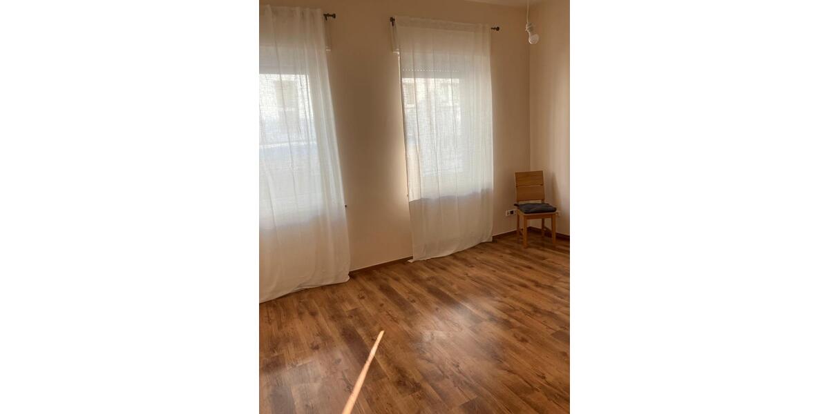 Erdgeschoßwohnung Frankfurt am Main Niederrad - 2 Zimmer, 60 m&sup2;, 1.030&euro; | Angebot:25440018